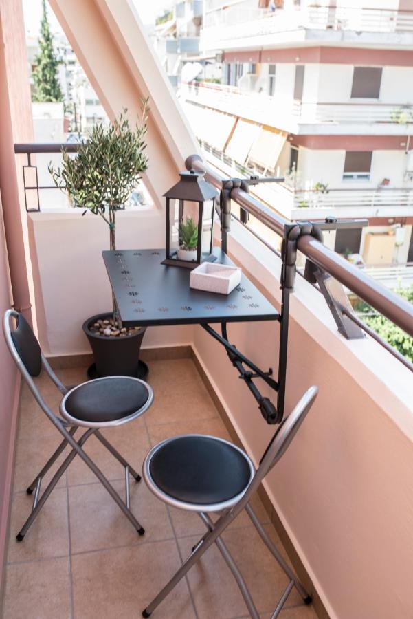 Menta Retro - Central Spot Apartments Volos Bagian luar foto